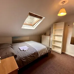 https://spacious-room-in.dublin-hotelsweb.com