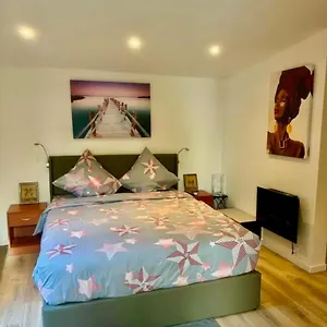 https://villa-chalet-cosy-et-coconing.hotels-rhonealpes.com